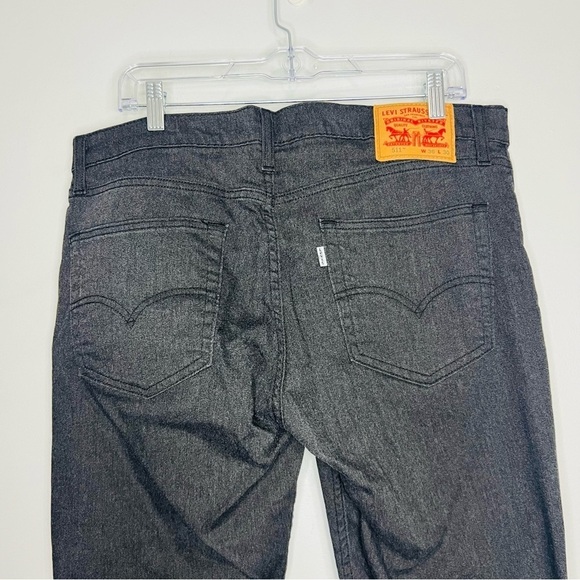 Levi’s Blue Dark Wash 501 Original Fit Jeans 36W - Picture 9 of 10